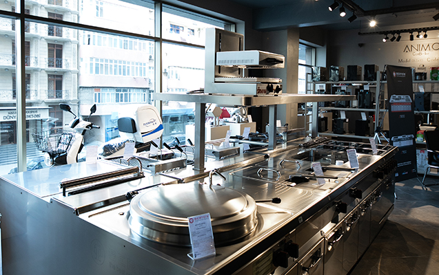 azerbaycanda-bir-ilke-imza-atan-rs-horeca-magazasinin-acilisi-oldu